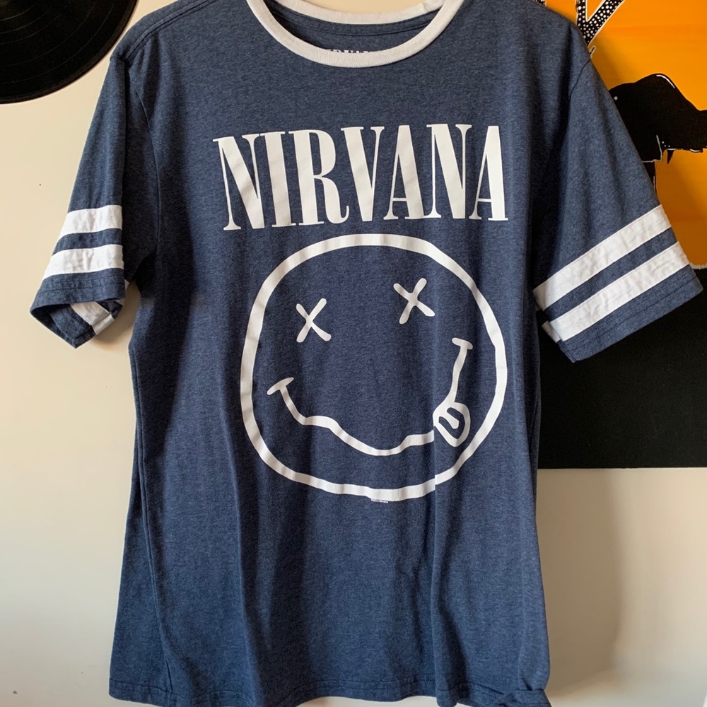 Nirvana men’s graphic tee | size M